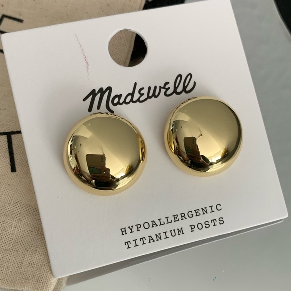 New Madewell Button Stud Earrings Color Pale Gold - Picture 1 of 4